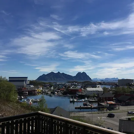 Sentrumsnaer Sokkelleilighet Apartament