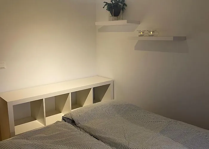 Sentrumsnaer Sokkelleilighet